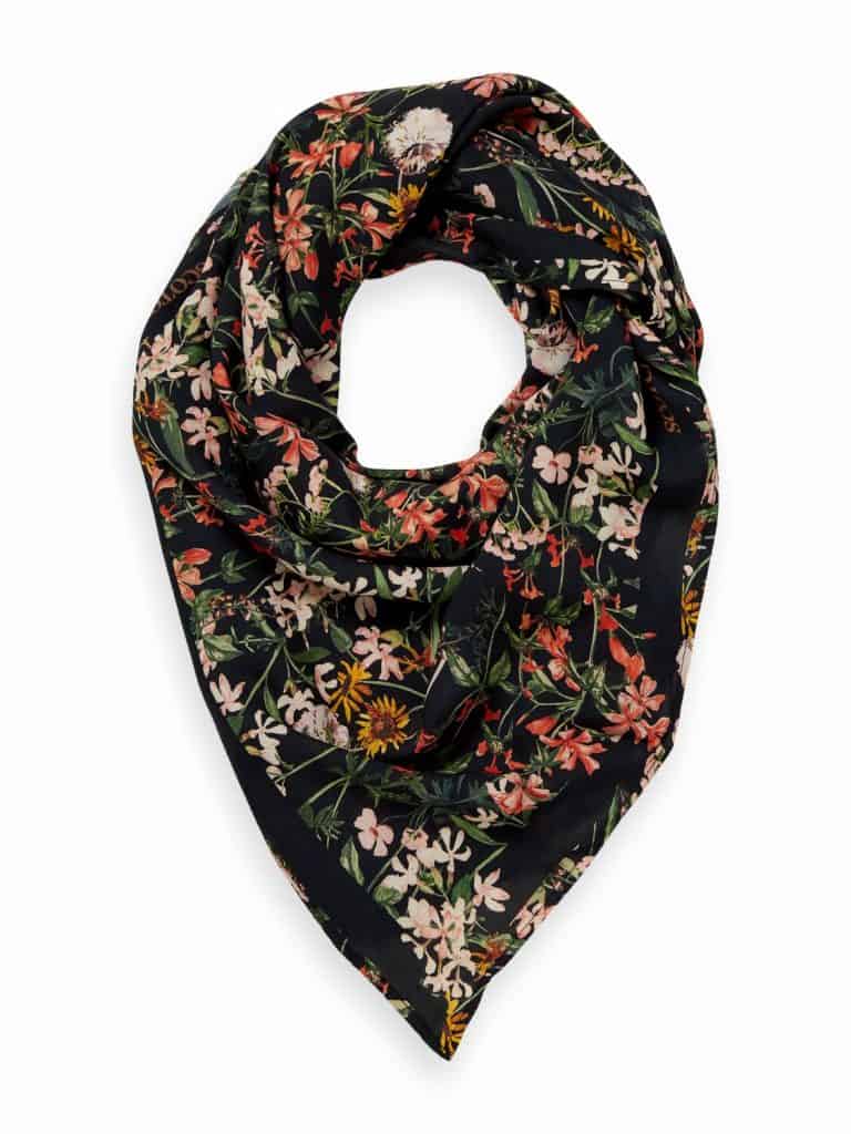 Scotch & Soda 169502 : Printed scarf Meadow Deep Raspberry