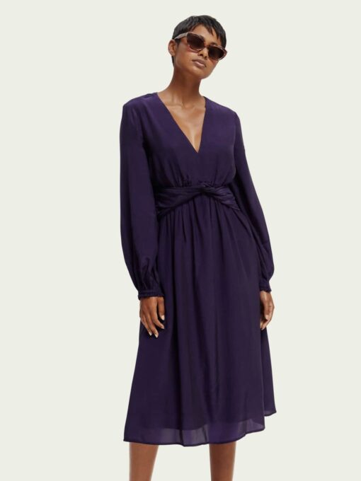 Scotch & Soda 169288 : Long-sleeved V-neck belted midi dress