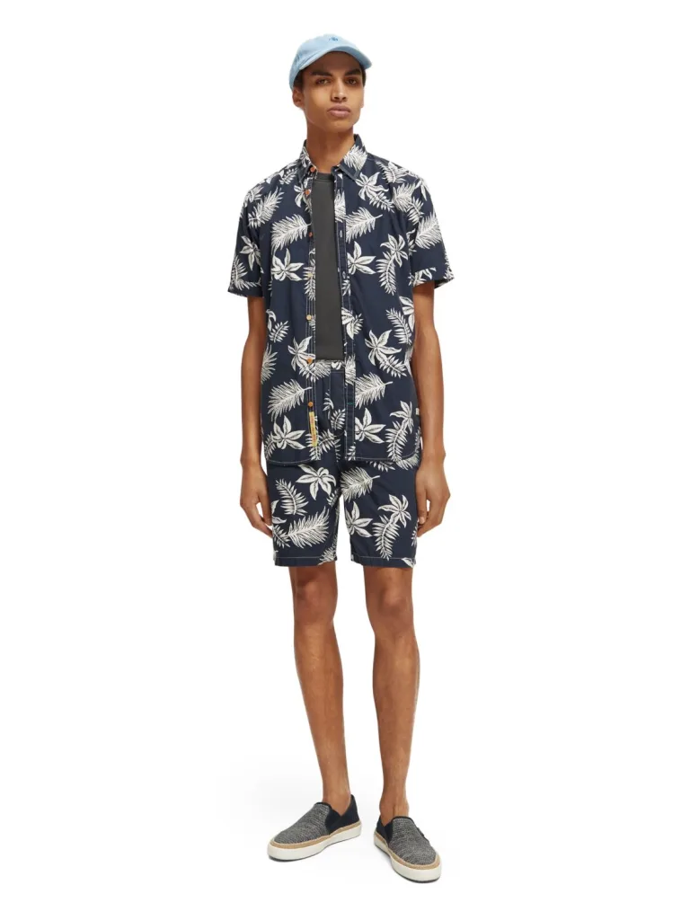 Scotch & Soda 172467:  Printed poplin Bermuda shorts, Navy leaf - Image 4