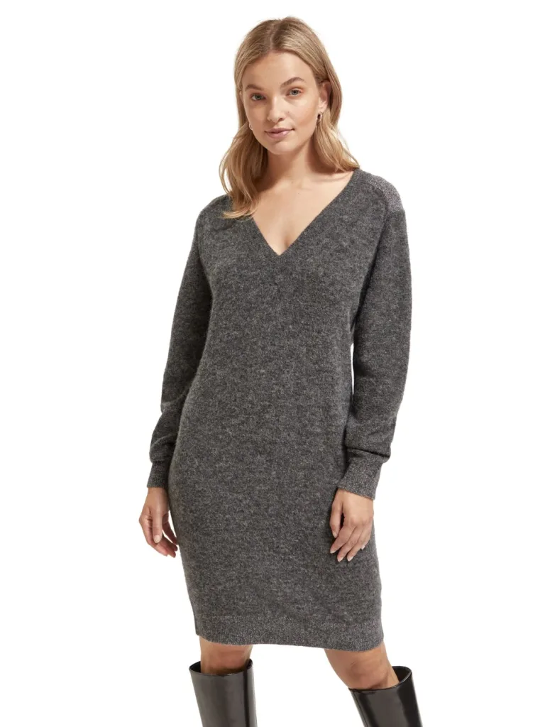 Scotch & Soda 174762 : Relaxed V Neck Knitted Dress