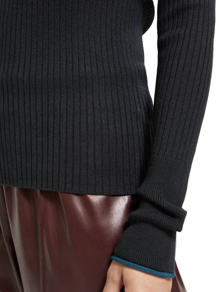 Scotch & Soda 176855 : skinny rib V-Neck pullover - Image 7