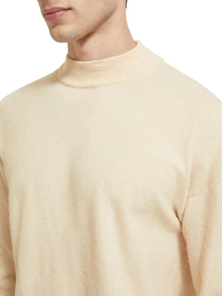 Scotch & Soda 176984 : Dropped shoulder Basic mock Camel - Image 4