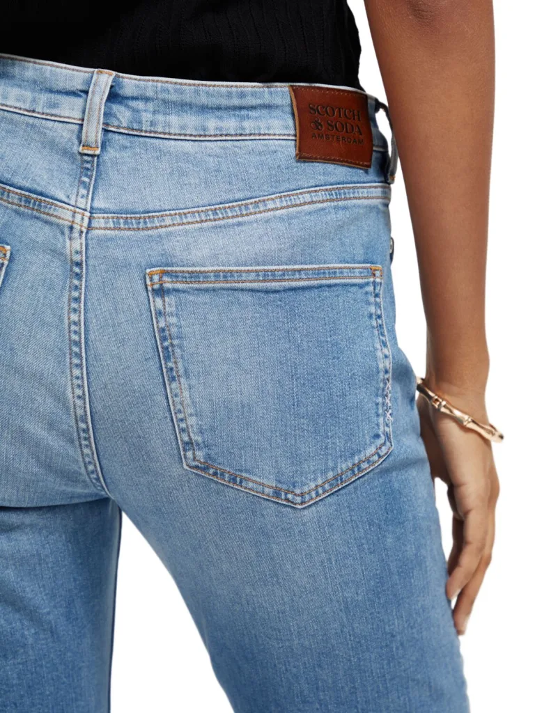 Scotch & Soda 173422 : The Charm high-rise classic flared jeans - Image 4