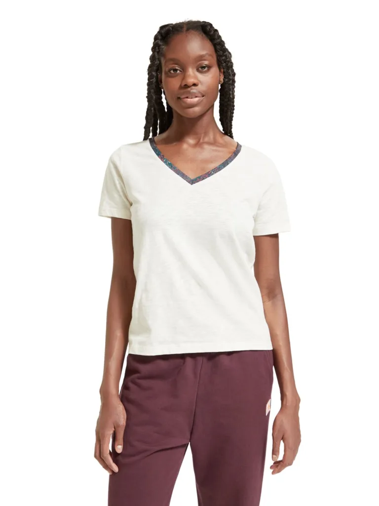 Scotch & Soda 174825: Contrast Neckline V-Neck T-Shirt Soft Ice