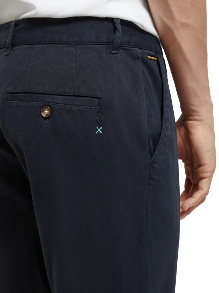 Scotch & Soda 176985 : Drift Garment-Dyed Stretch Twill Chino Night - Image 4