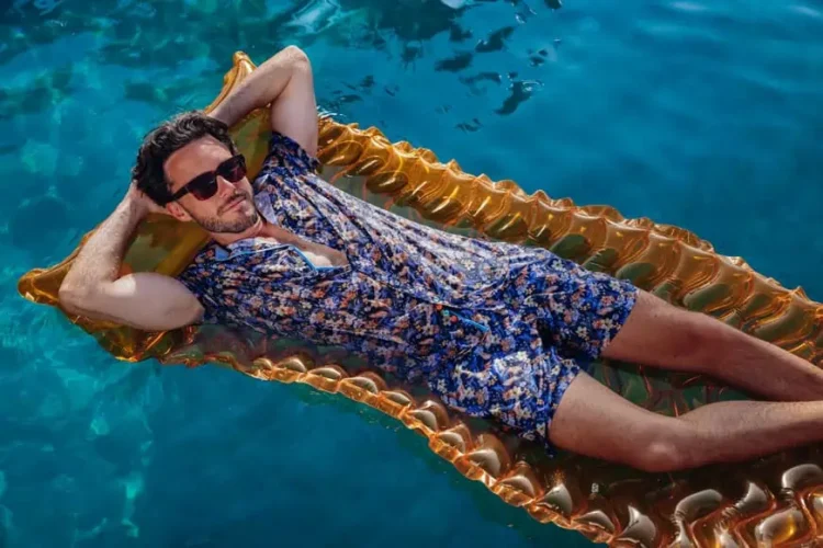 A Fish named Fred : Swimshort Floral, Navy - Image 2