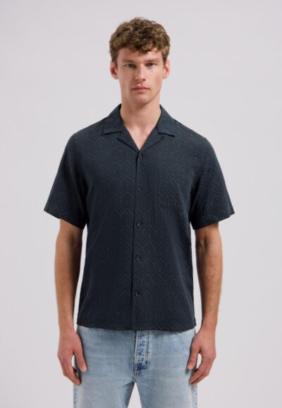 Dstrezzed 311511- Jacob Resort Shirt