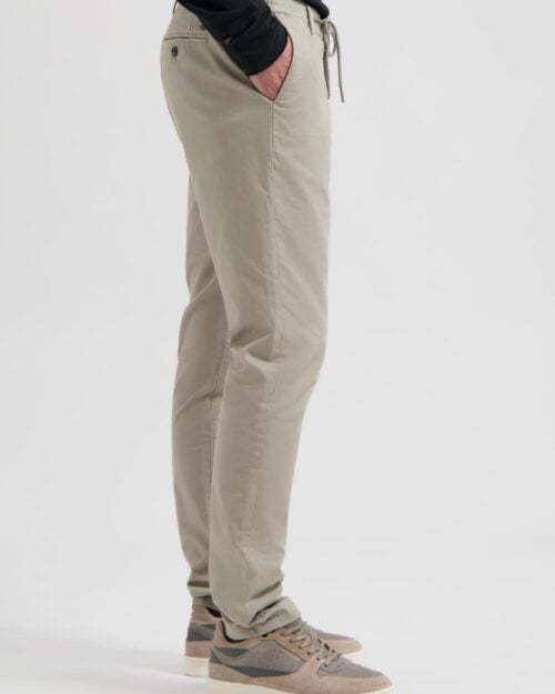 Alternative view of Dstrezzed Lancaster Twill Knit Tappered Jogger 501700 Light Grey