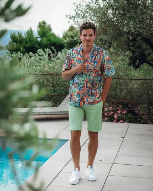 Alternative view of A Fish Named Fred 33.061 - Linen blend Tropical Sketch Shirt
