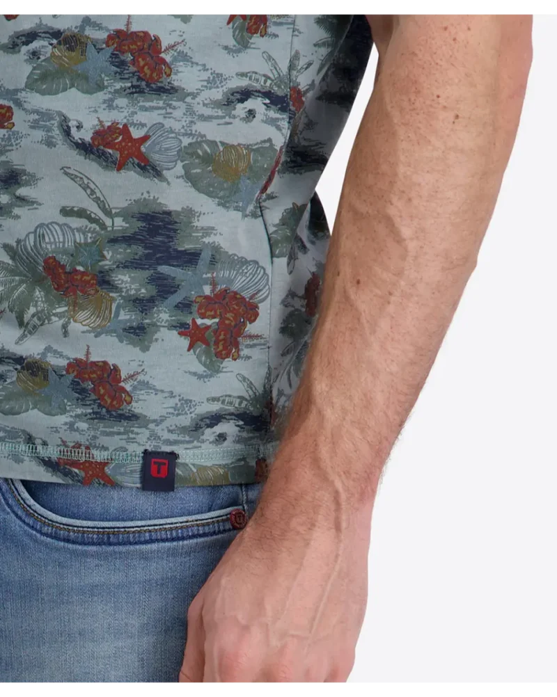 Timezone  Vintage Print T-shirt - Image 6