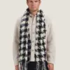 Dstrezzed Findlay Men's Scarf 656016 Dark Grey - Image 2